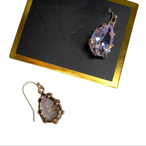 Sparkly Crystal teardrop earrings, light pink - Picture 6 of 12